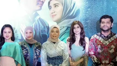 The Way a Man's Relationship with His Mother-in-Law Became a Popular Movie in the Country