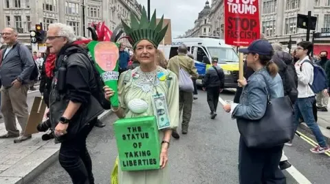 Countless Demonstrators Converge in Central London to Challenge Trump's Official UK Trip