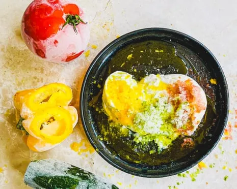 How to Convert Leftover Fruit and Veg into a Frozen Food Topping – Recipe