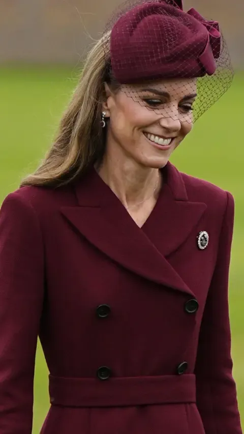 The First Lady’s Headpiece, Catherine’s Feather Brooch and Additional Standout Looks Thus Far